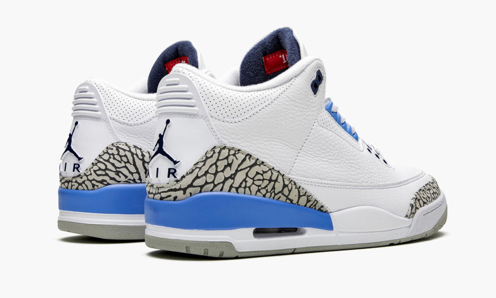 Air Jordan 3 Retro “UNC”