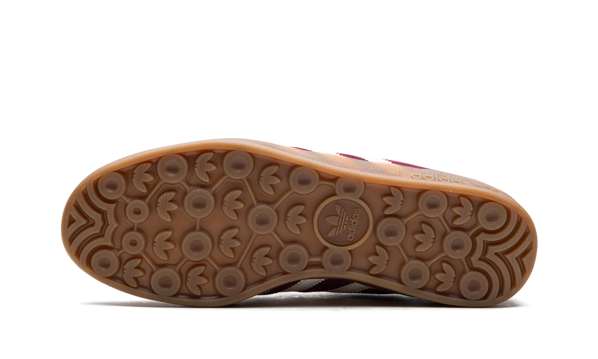 Gazelle Indoor "Maroon" IF9647