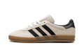 Gazelle Indoor "Aluminum / Core Black" IH4769